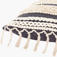 The Cozy Knot Pillow 18x18