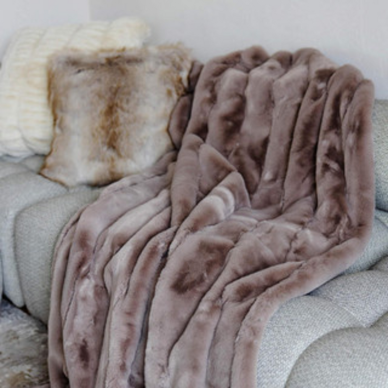 Latte Faux Fur Posh Throw