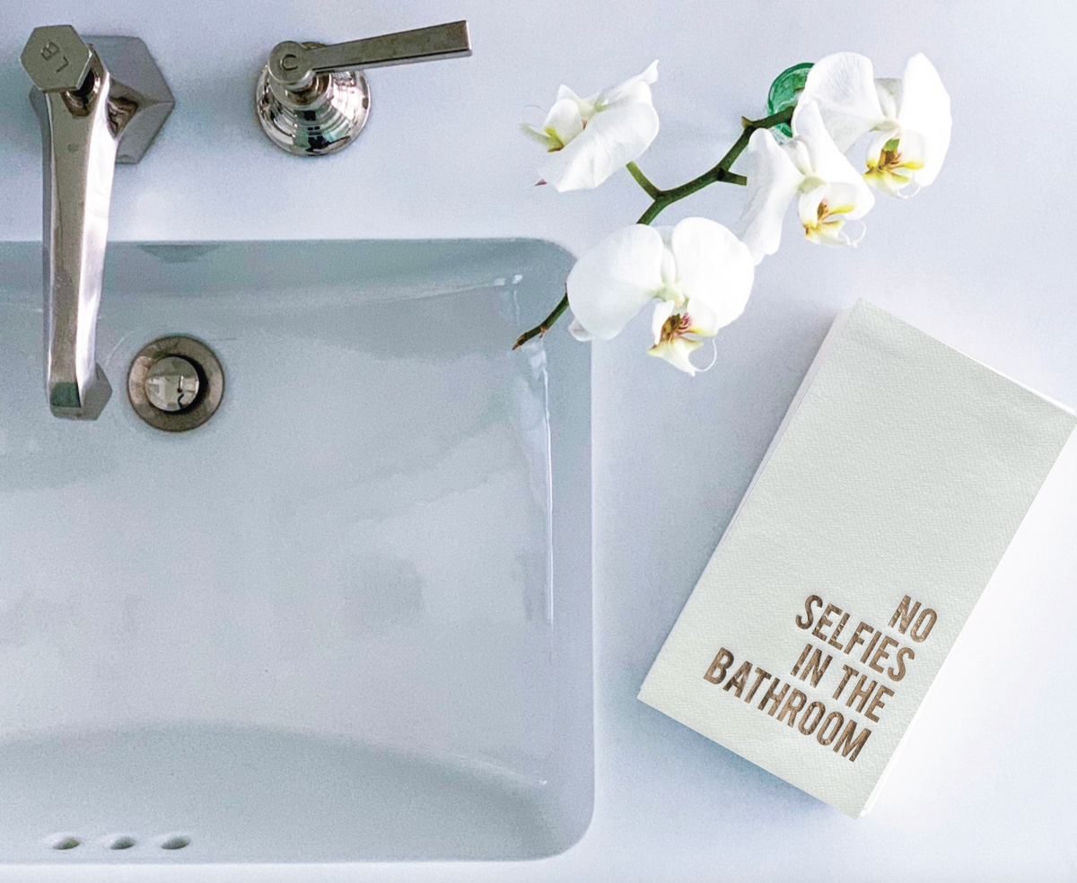 Cloth-Like Disposable Guest Towels USE ME Gold Hand Towels & Holders