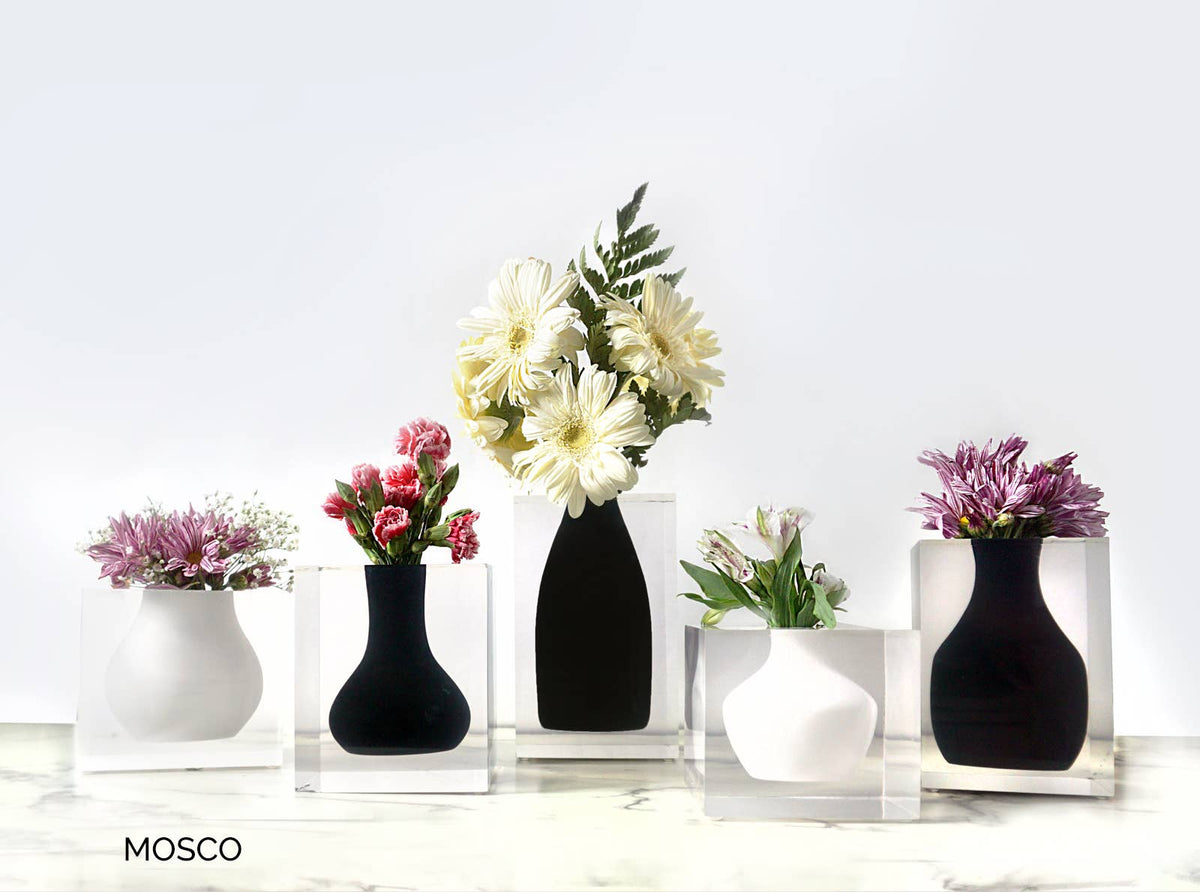 Acrylic Resin Mosco Vase in Soho Black