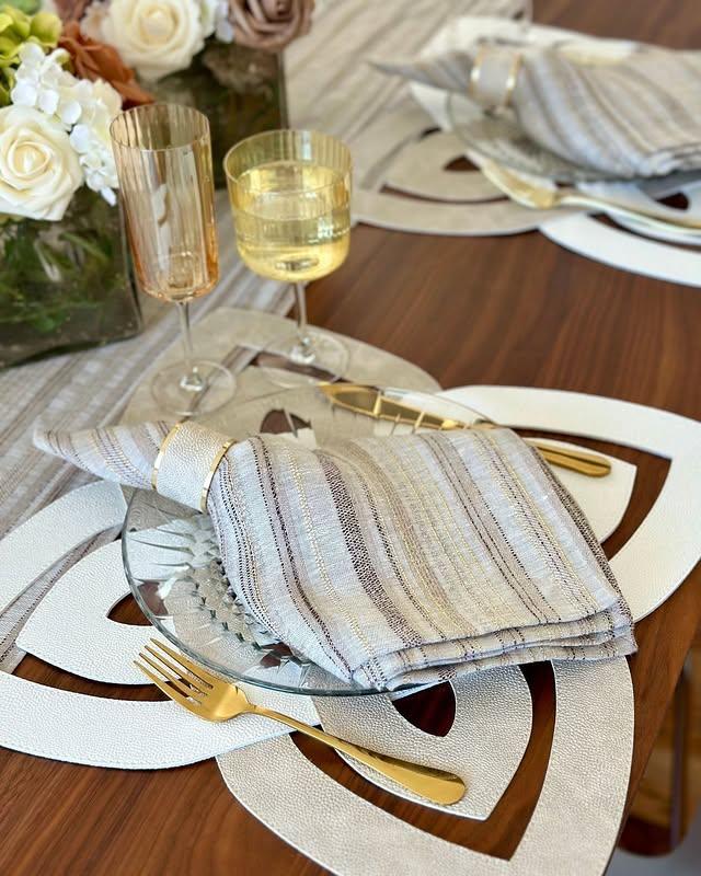 Midas Napkins Set Of 4 Placemats, Napkins, & Napkin Rings