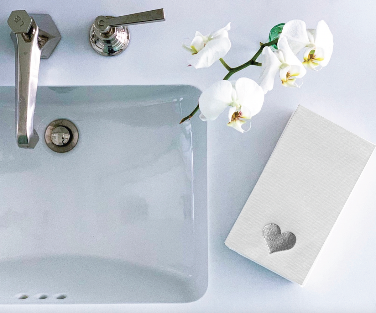 Cloth-Like Disposable Guest Towels USE ME Gold Hand Towels & Holders