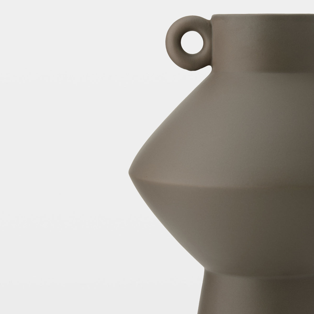 Ruffle Vase-Rings