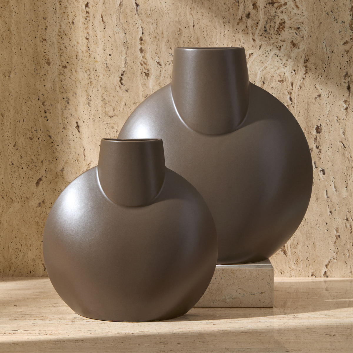 Salver Vase