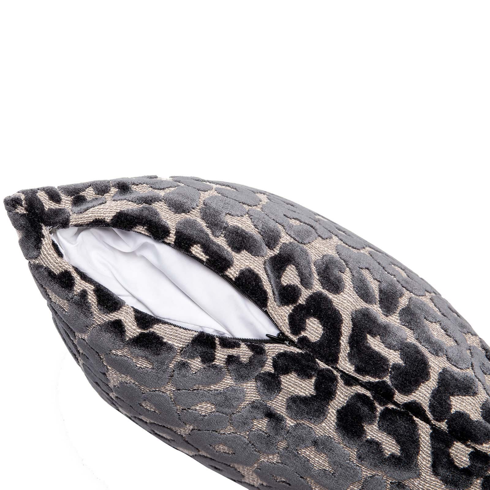 Elvira Lumbar Pillow Throw Pillows