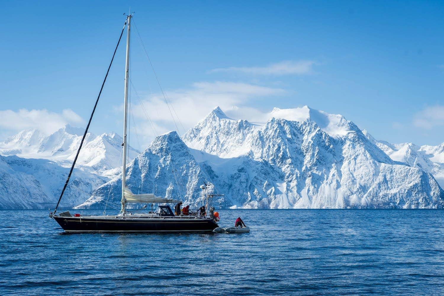 Boatlife – Exploring the Freedom of Maritime Living Books