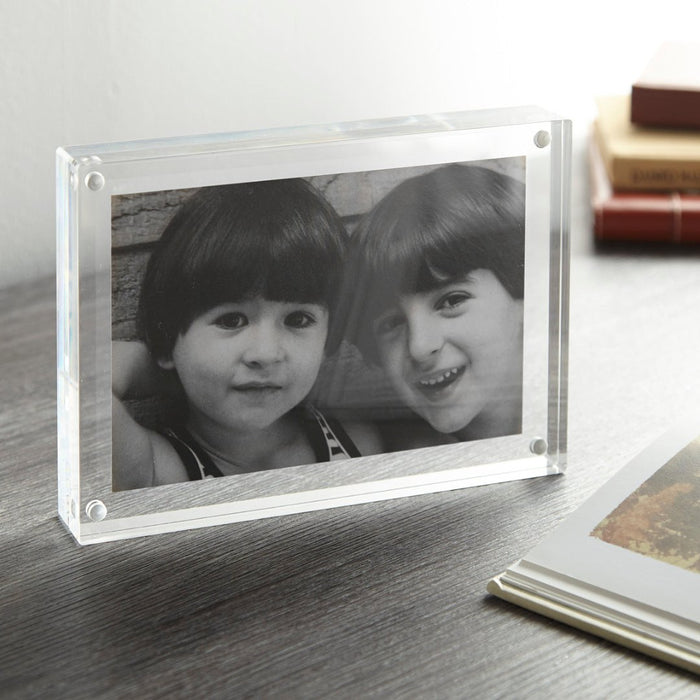 Clear Acrylic Magnetic Picture Frame