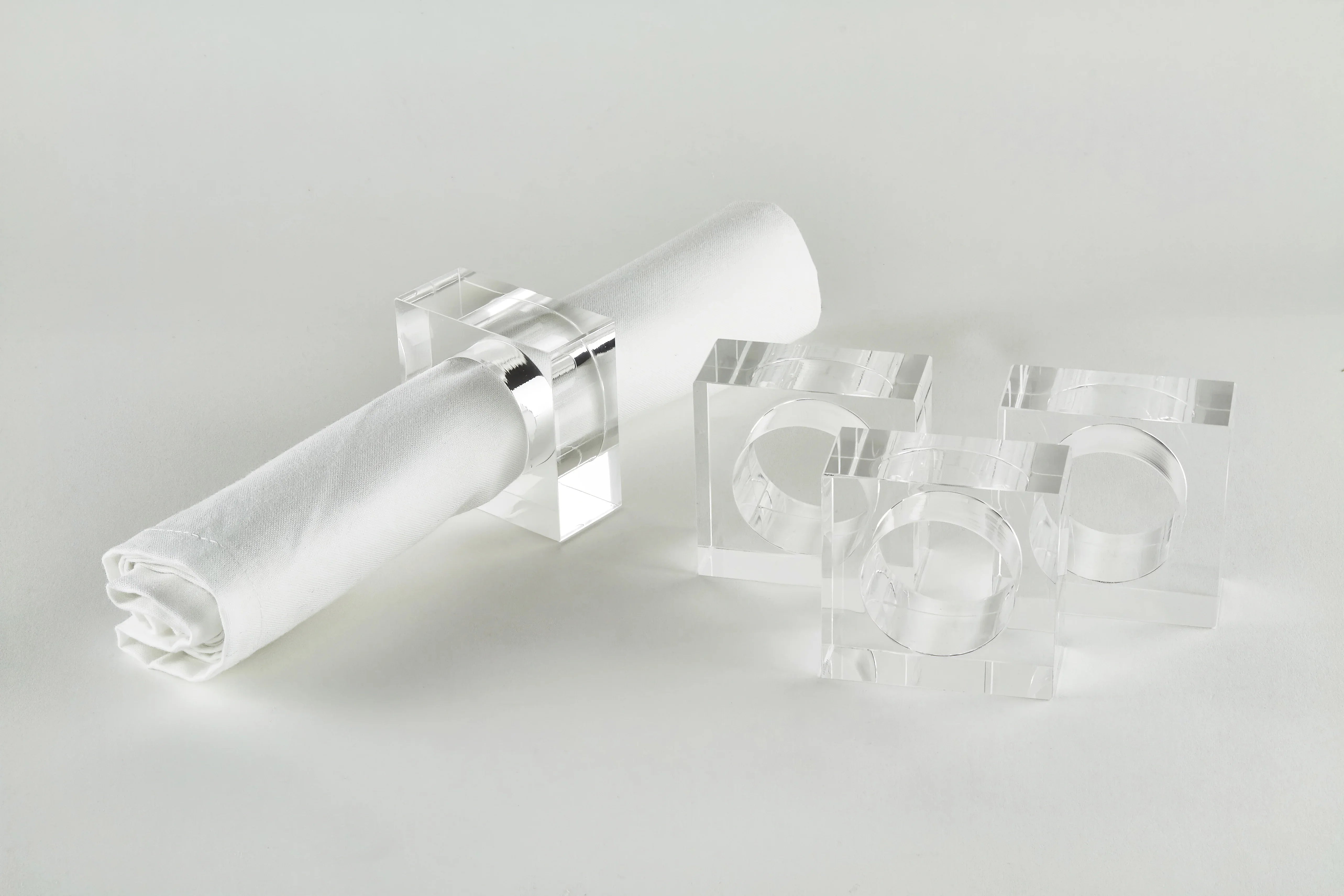 Clear Lucite Napkin Ring Set s/4 Tableware