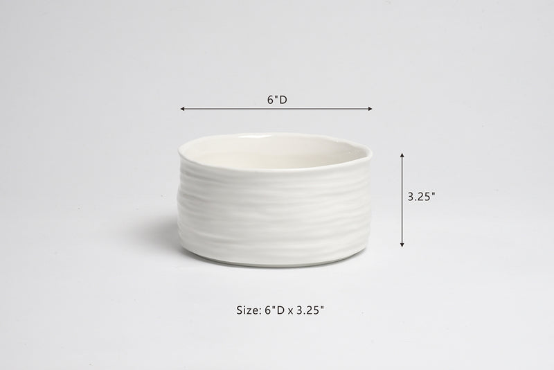 White ceramic pot with dimensions labeled on a light gray background