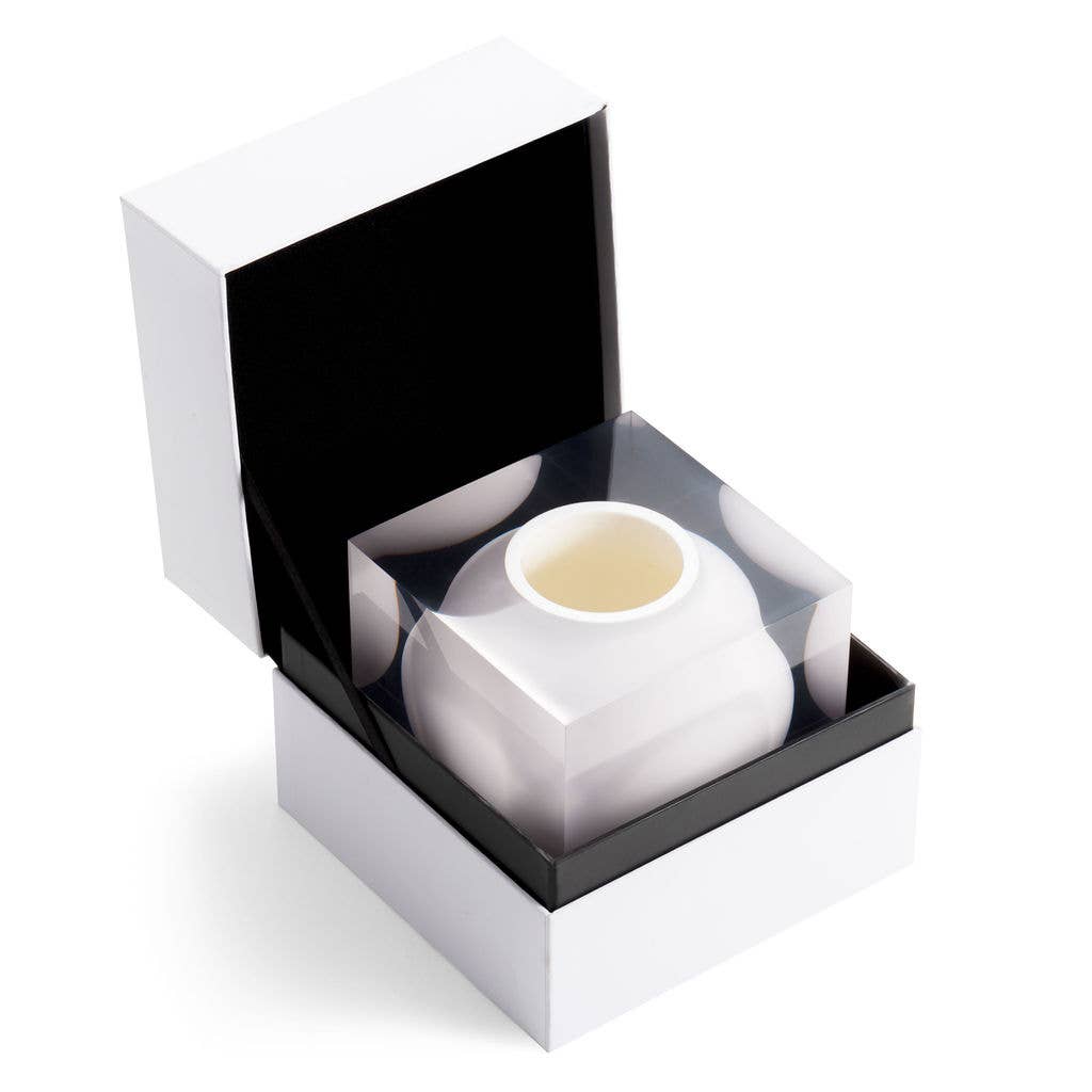Mosco Bud Vase Hamptons White