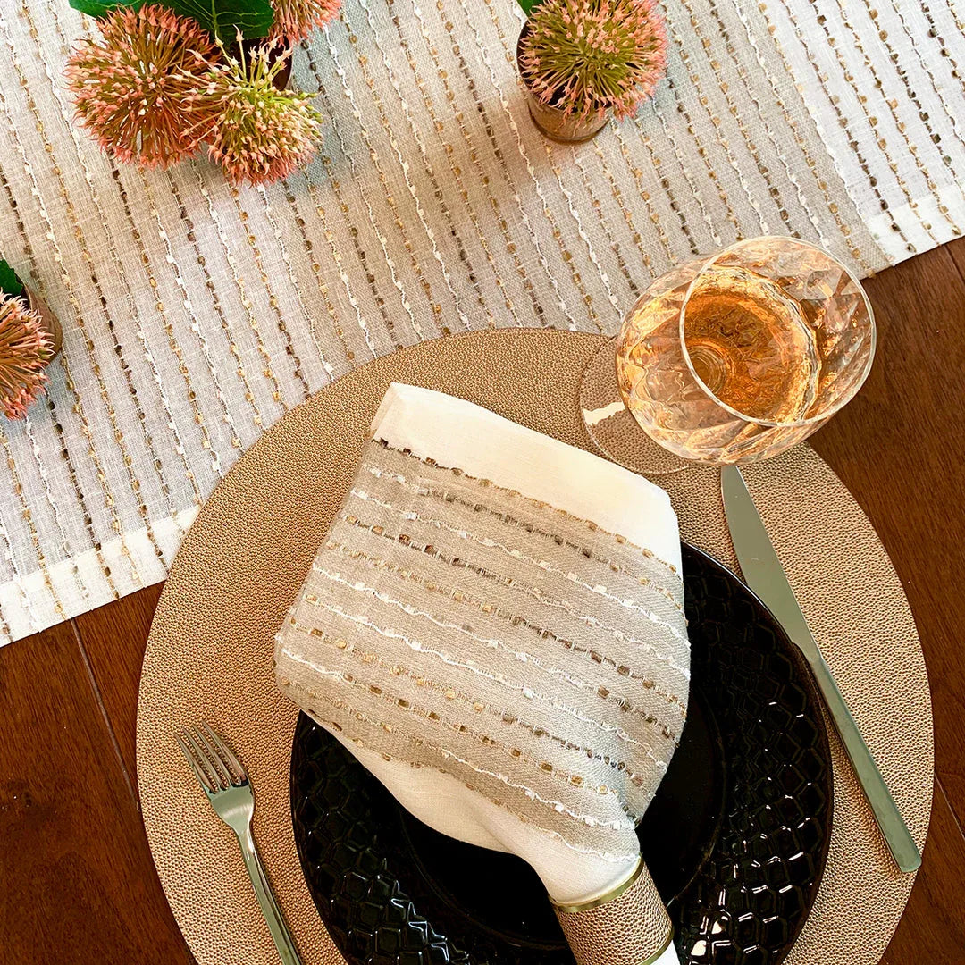 Odyssey 22" Napkins Set of 4 Placemats, Napkins, & Napkin Rings