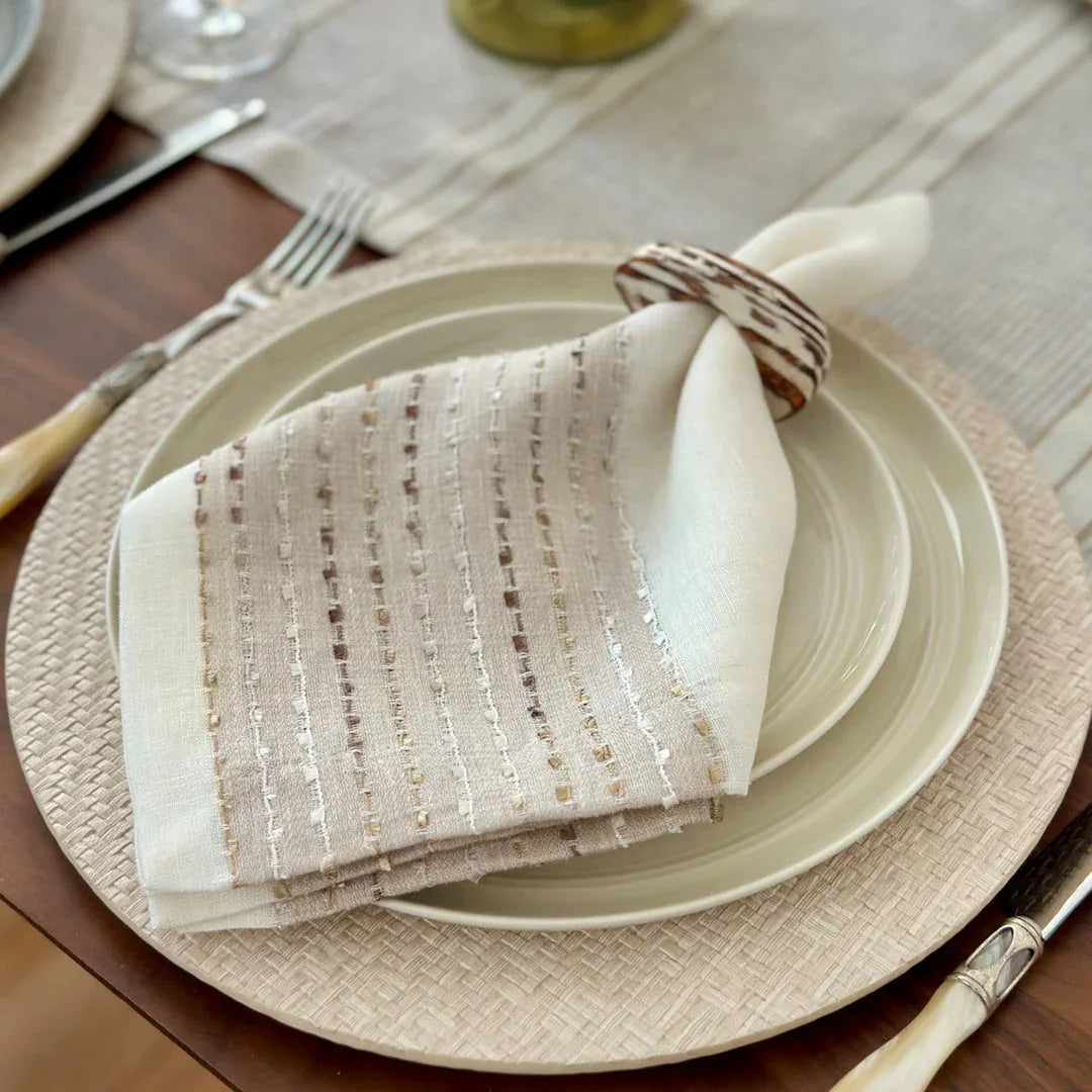 Odyssey 22" Napkins Set of 4 Placemats, Napkins, & Napkin Rings