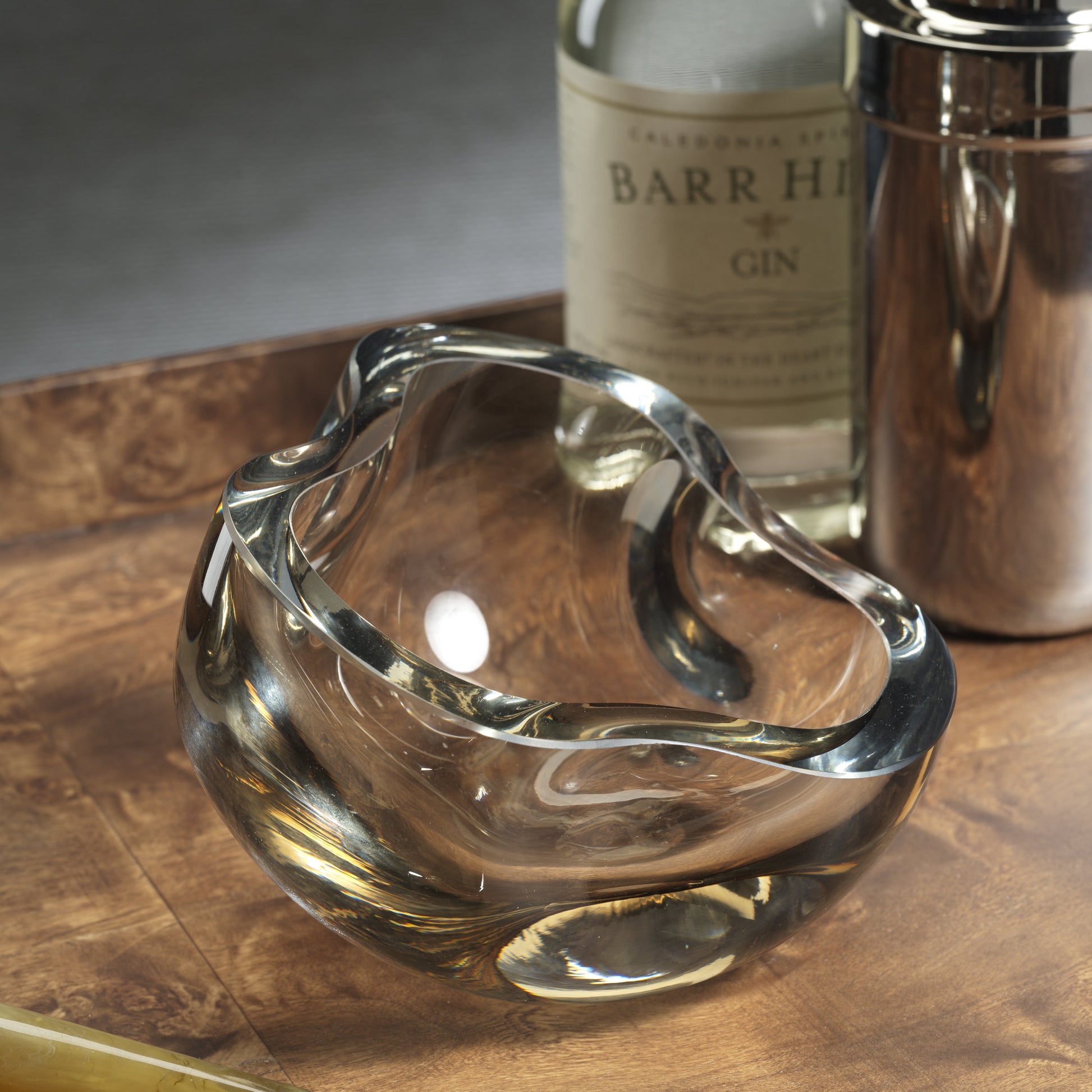 Viento Glass Bowl Decorative Bowls