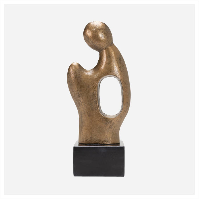 Hadlea Sculpture