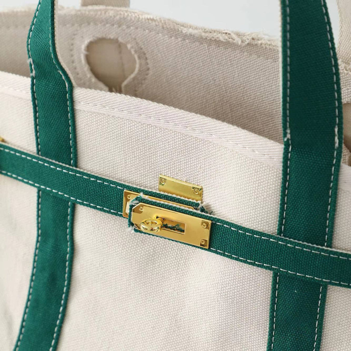 The Weekender Tote