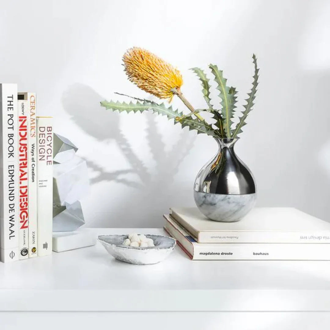 Coluna Dual Bud Vase Vases