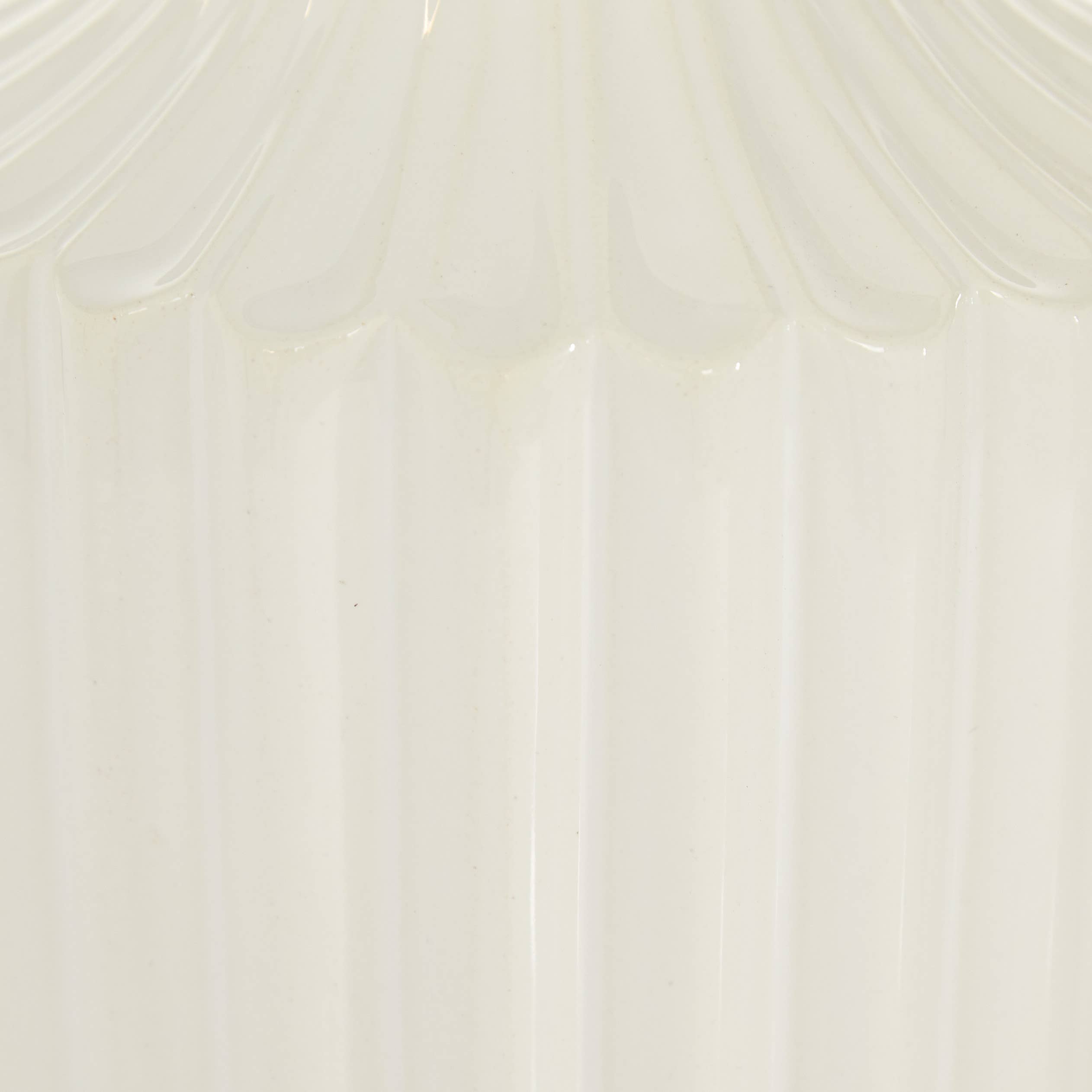 Gramm White Vase
