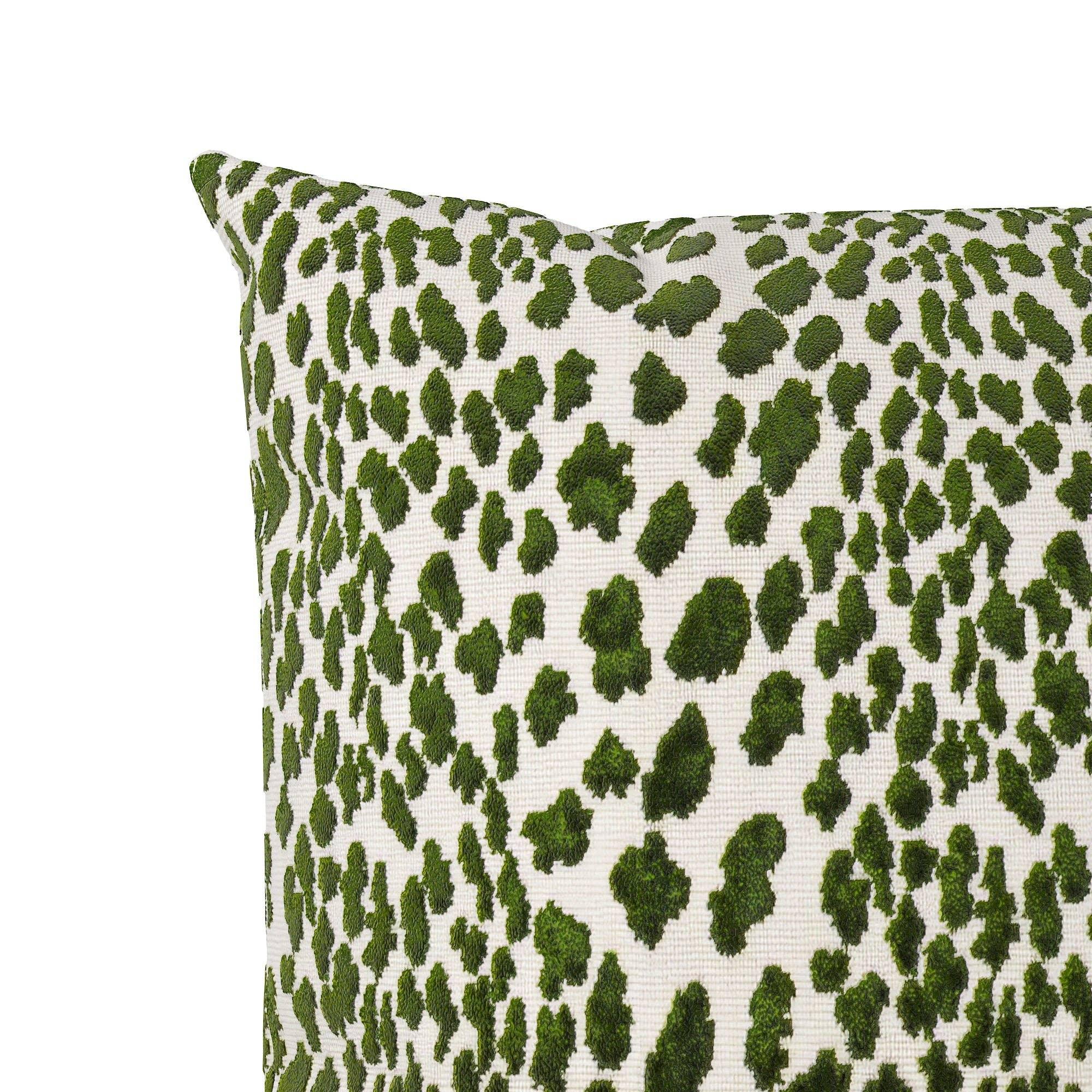 Glenbriar Throw Pillow Throw Pillows