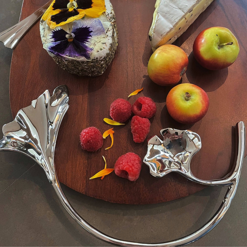 Ginkgo Wood Oval Tray with Knife