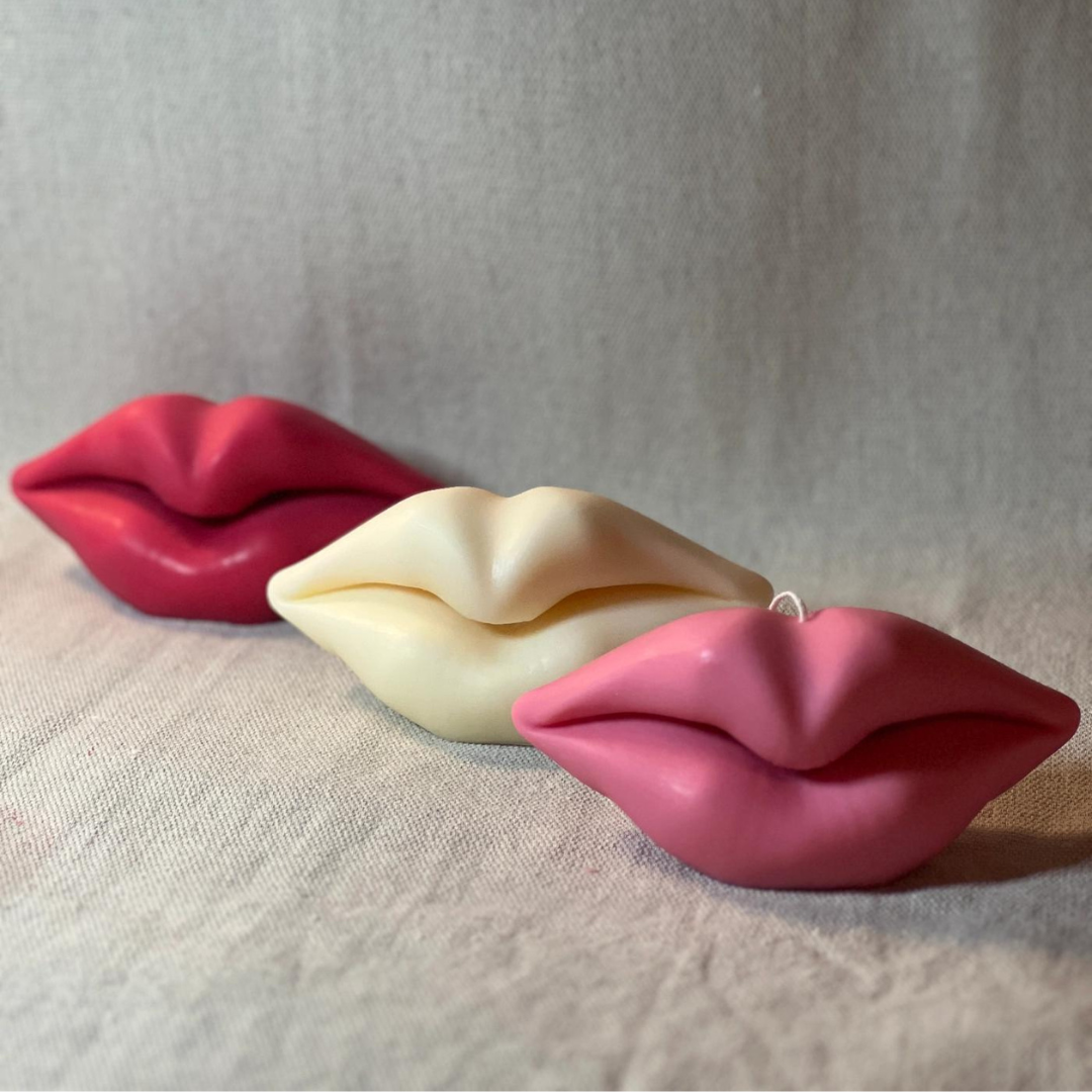 Kissable Glow: Luxurious Lip-shaped Candle.