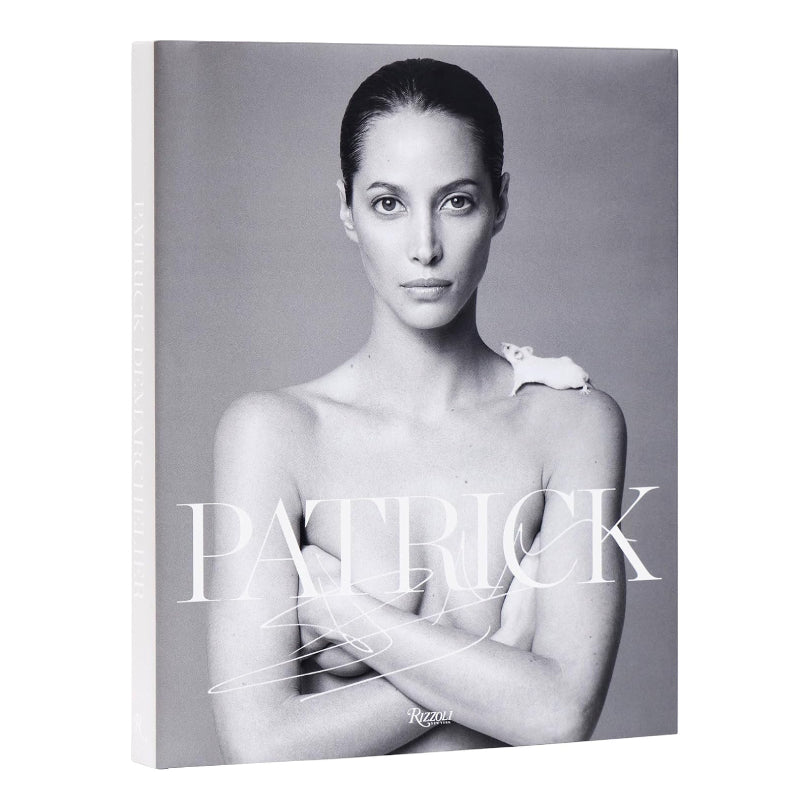Book cover with a black and white portrait of a woman and the brand 'Patrick' on a gray background.