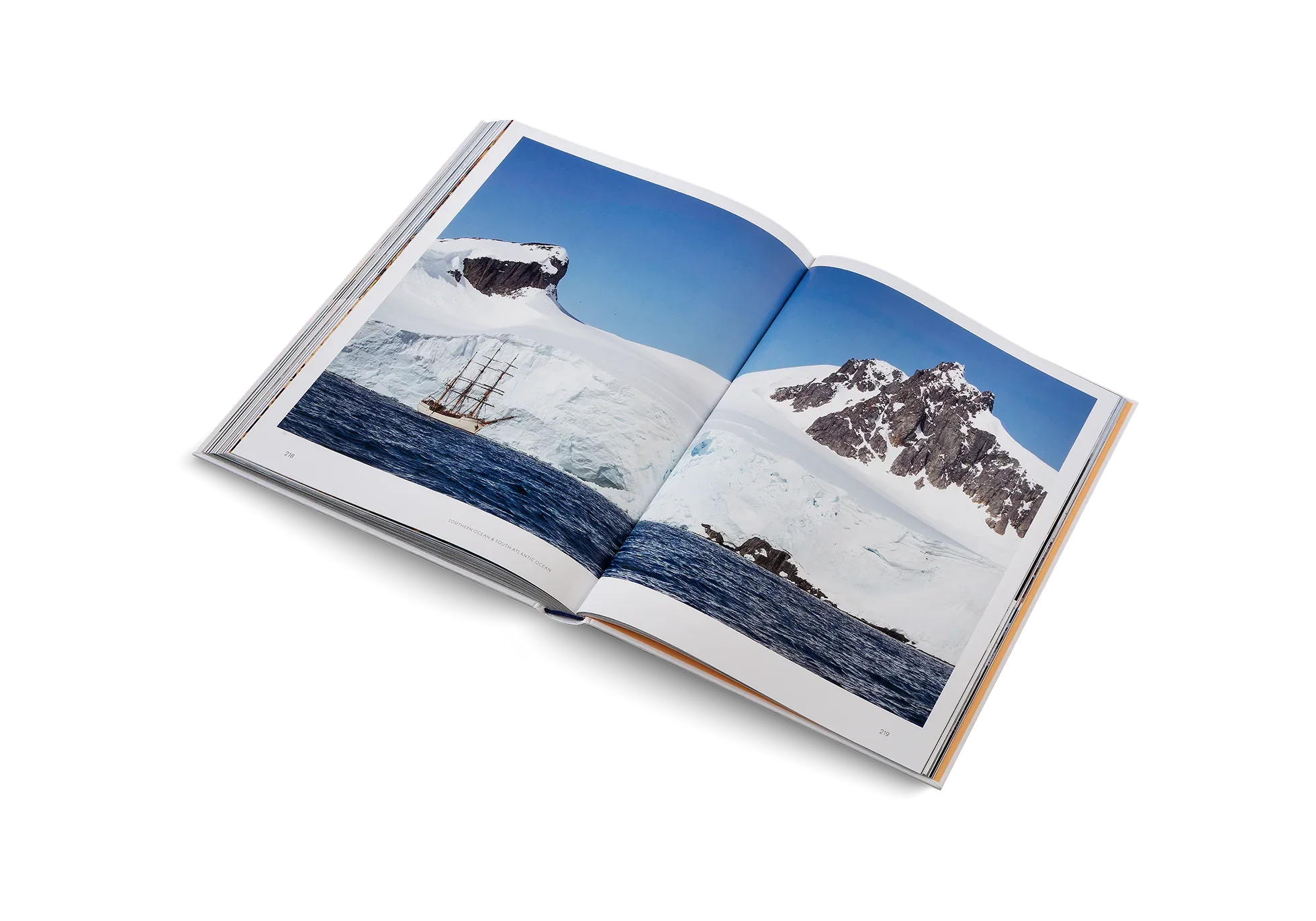 Boatlife – Exploring the Freedom of Maritime Living Book