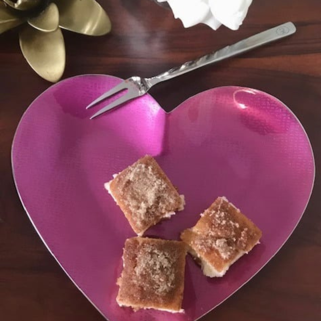 Versa cocktail forks with a heart bowl. 