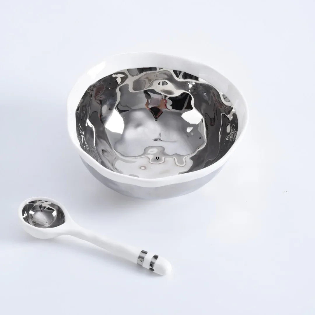 Wavy Bowl Set with Spoon Serving Bowl